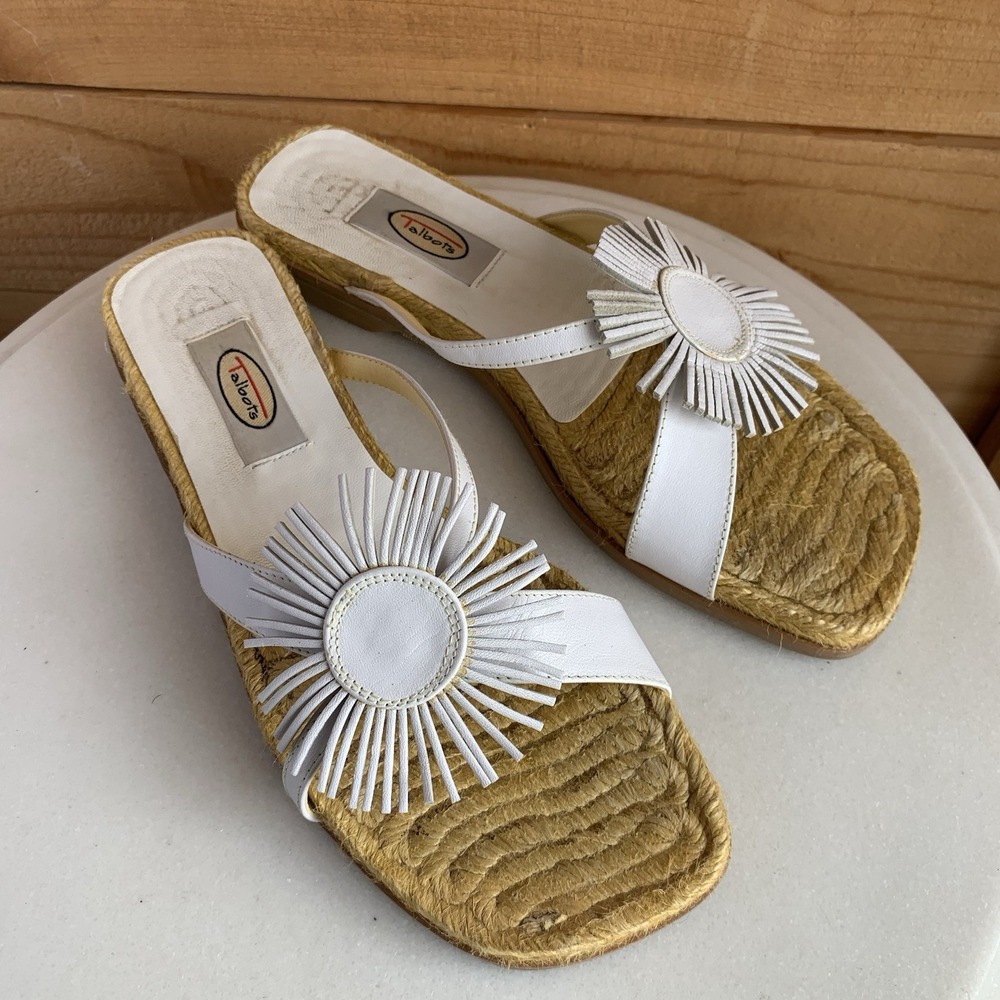Vintage Talbots White Sandals 6.5 B White‎ Leather Fringe Y2K Summer